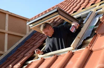 Pose de fenêtres de toit Velux à Angicourt